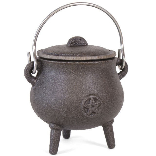 7.5cm Cast Iron Cauldron With Pentagram