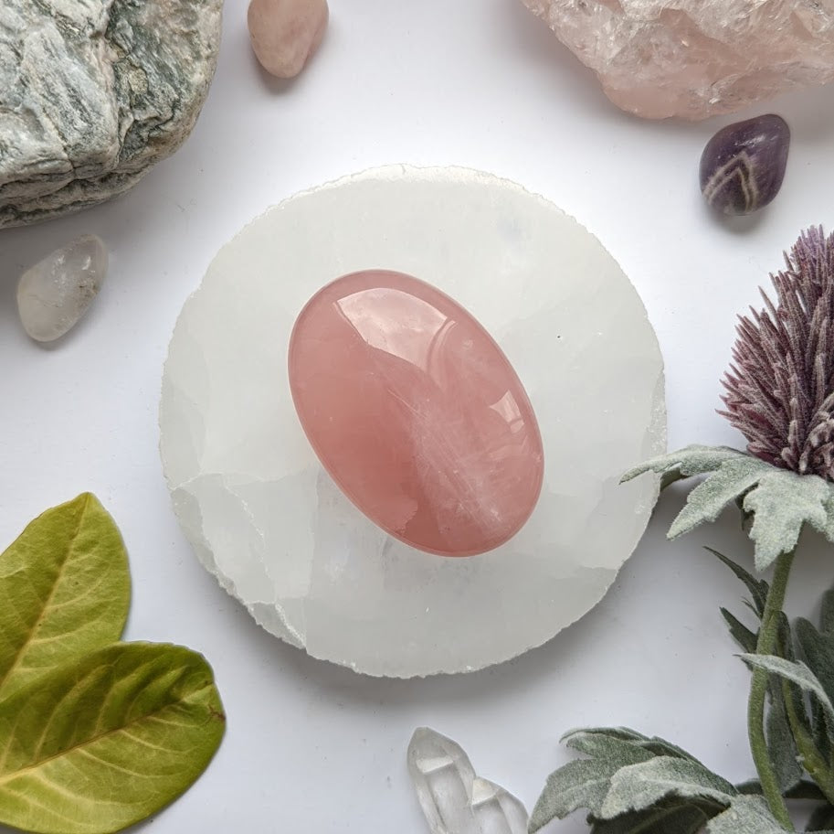 A-Grade Rose Quartz Palmstone